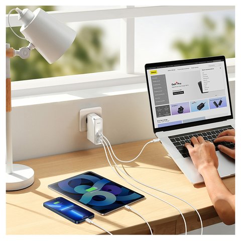 Мережевий зарядний пристрій Baseus GaN5 Pro, 140 Вт, Quick Charge, білий, з кабелем USB тип-C до USB тип-C, 3 порта, #CCGP100202 Прев'ю 1