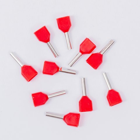 Наконечник TE7508, для 2х проводов, трубчастый, изолированный, красный, 10 шт., 0,75 мм², 8 мм Превью 1